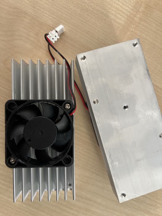 Радіатор алюмінієвий