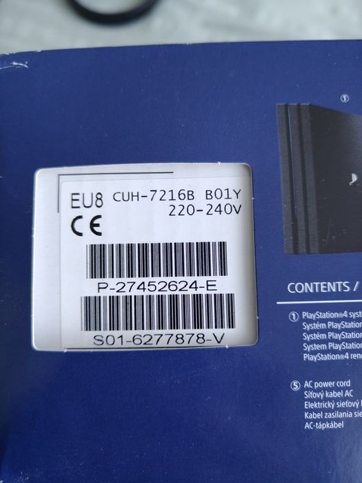 PS4 Pro CUH-7216B z 2 padami, słuchawki, 17 gier
