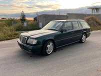 Mercedes-Benz 280 Mercedes-Benz E-klasa 280TE AMG