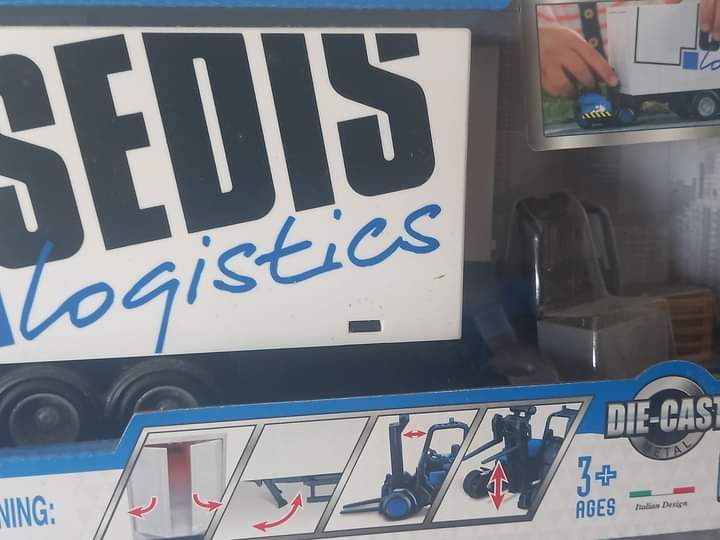 Camiões escala 1/43 (Novos em caixa)