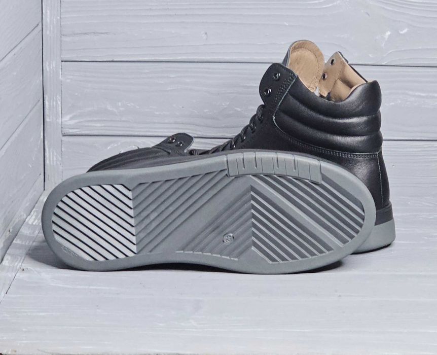 Кожаные мужские зимние черные кеды / ботинки на меху ТМ Level!!!