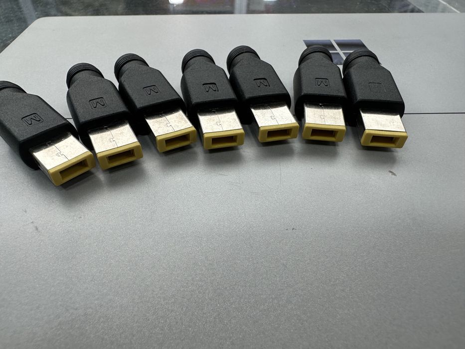 Переходник ноутбук LENOVO.