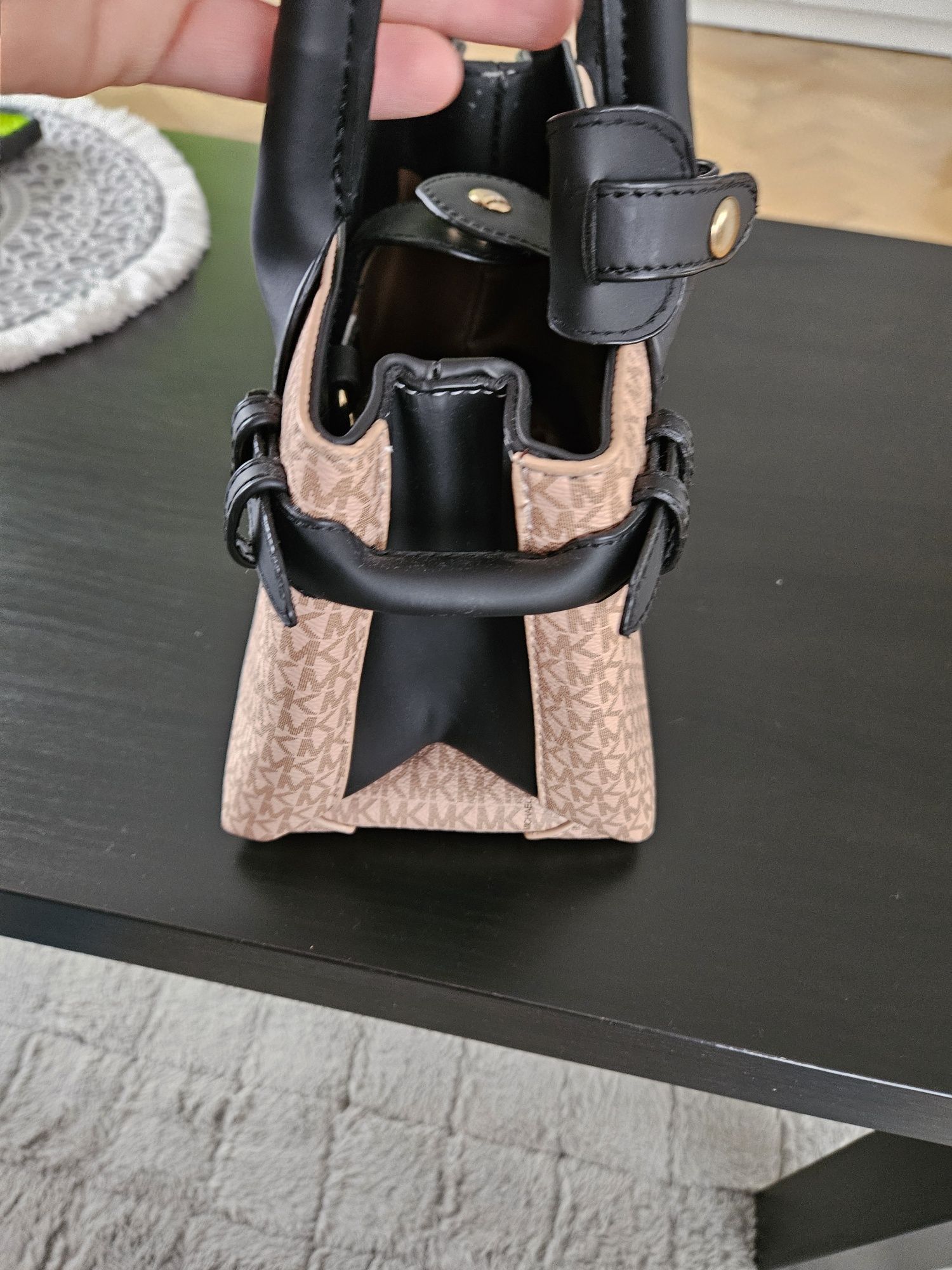 Różowa torebka Michael Kors
