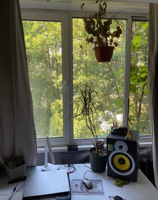 Продам 2х комнатную квартиру возле парка КПИ