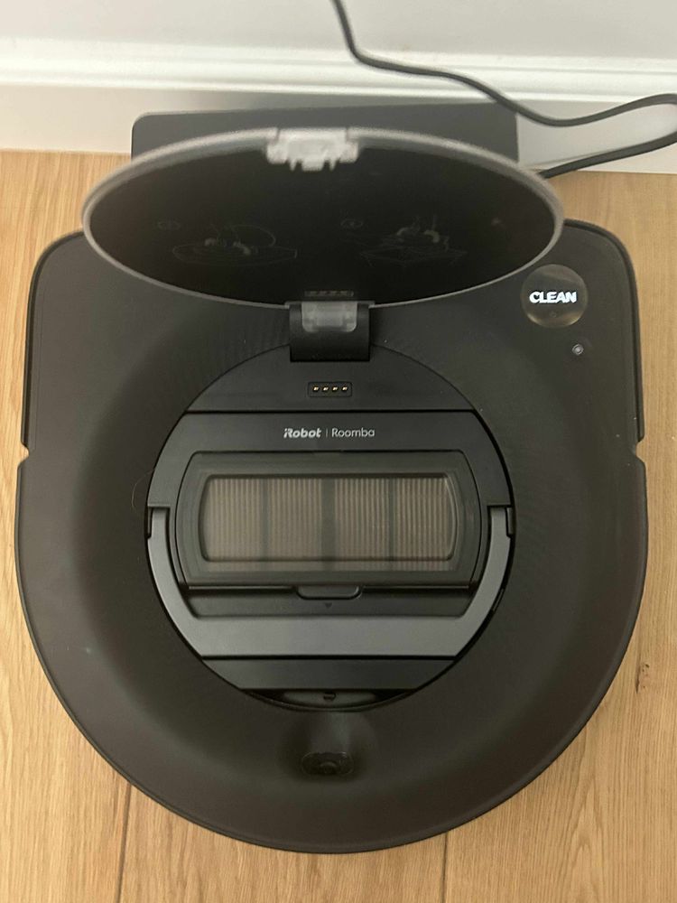 Roomba s9 iRobot