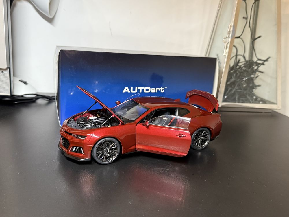 Sprzedam model 1:18 CHEVROLET CAMARO ZL1 AutoArt [NOWY]