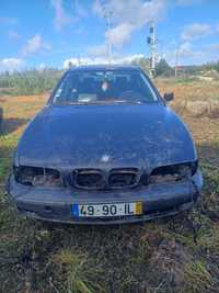 Vendo peças BMW 520  do ano 97 a gasolina