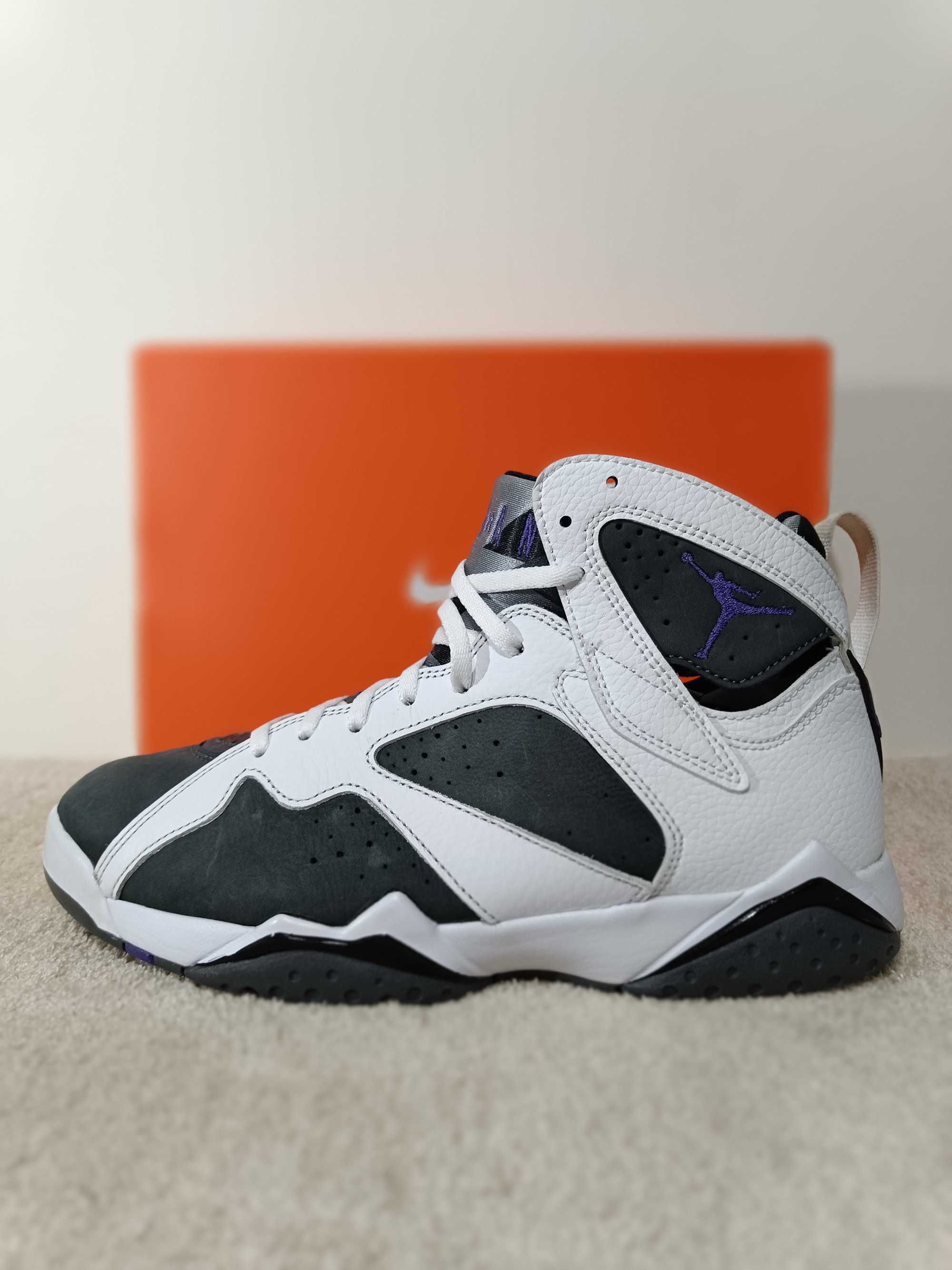 Jordan7 Retro Flint