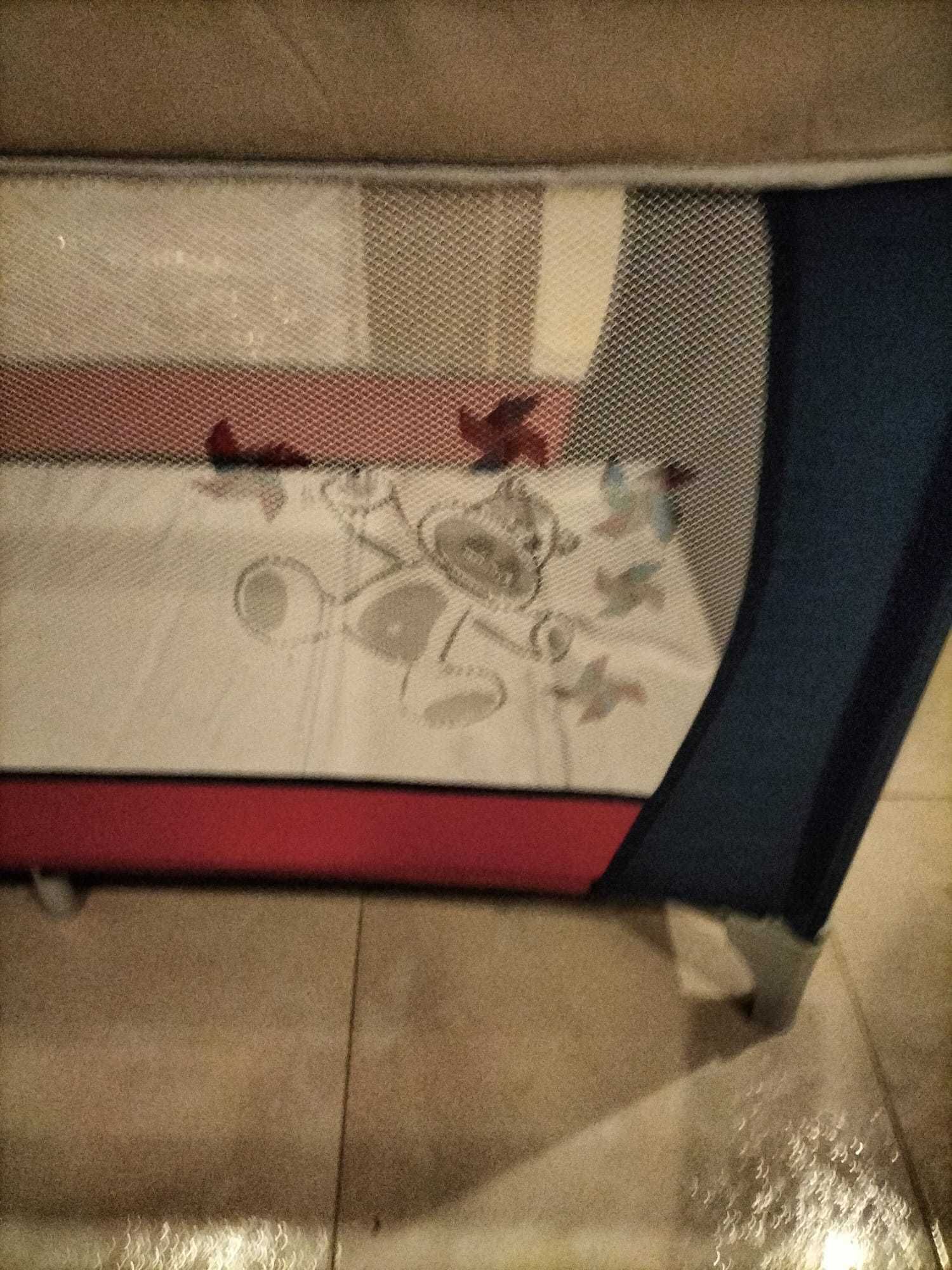 Cama de Viagem / Parque com Colchão de Molas – Bom Estado