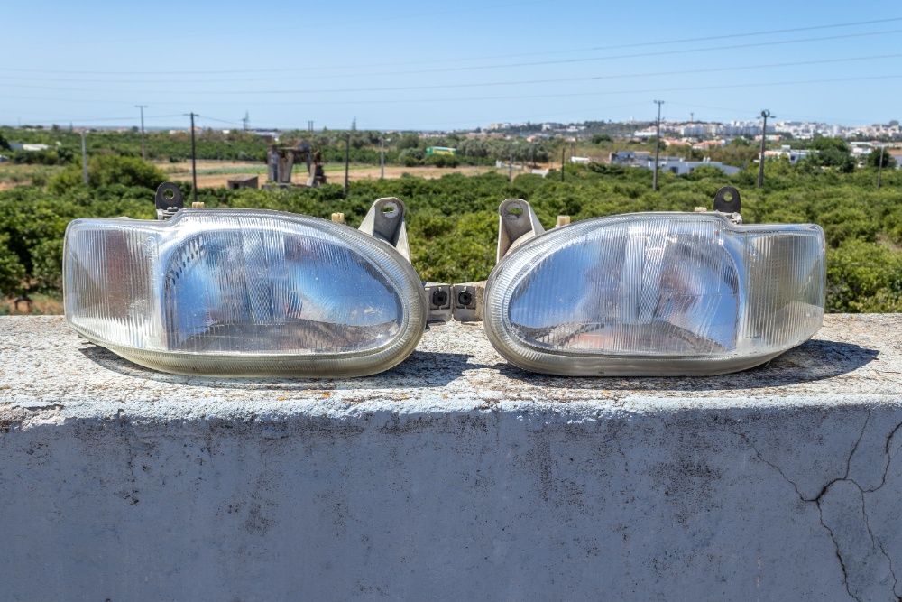 Faróis Frontais Originais Ford Escort VI Mk6