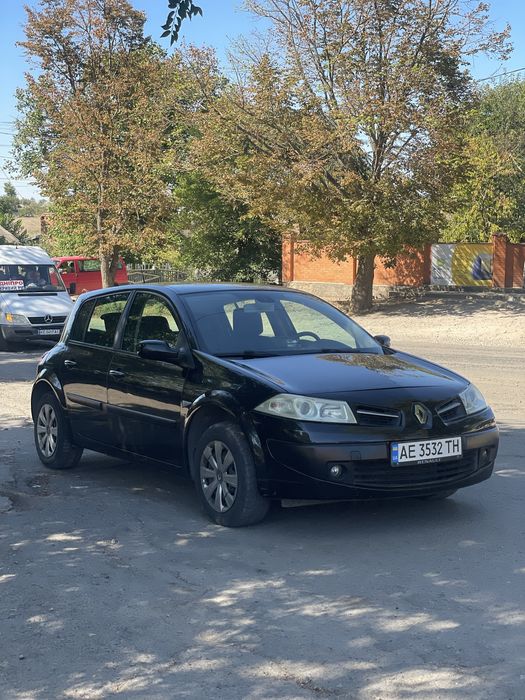 Продам авто Renault Megane 2 1.6 бензин в гарному стані