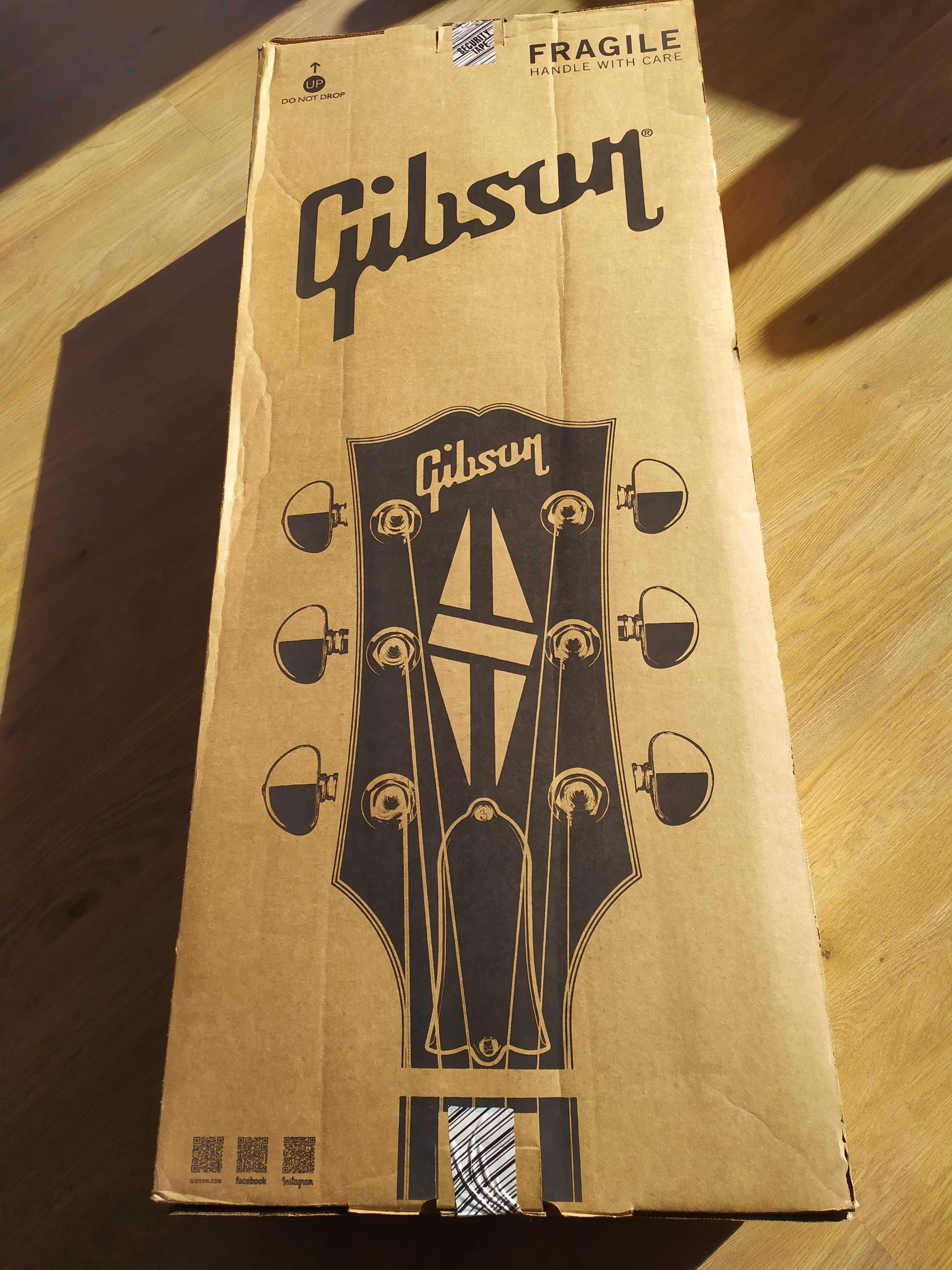Guitarra Gibson ES-335