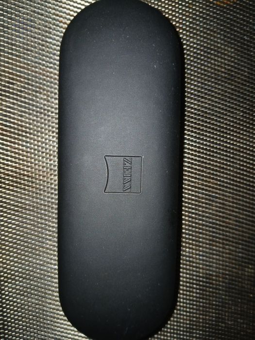 Etui na okulary Zeiss