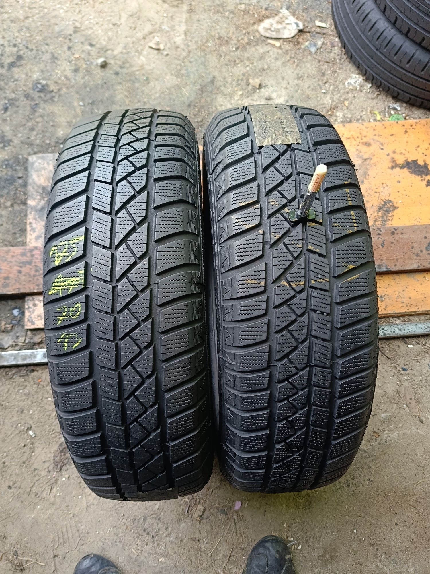 Opony zimowe 175/70r13