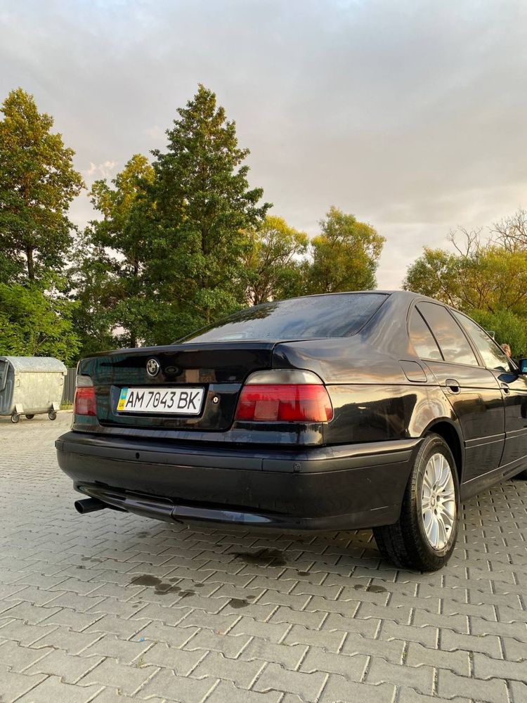 Продам Bmw e39 М52В25