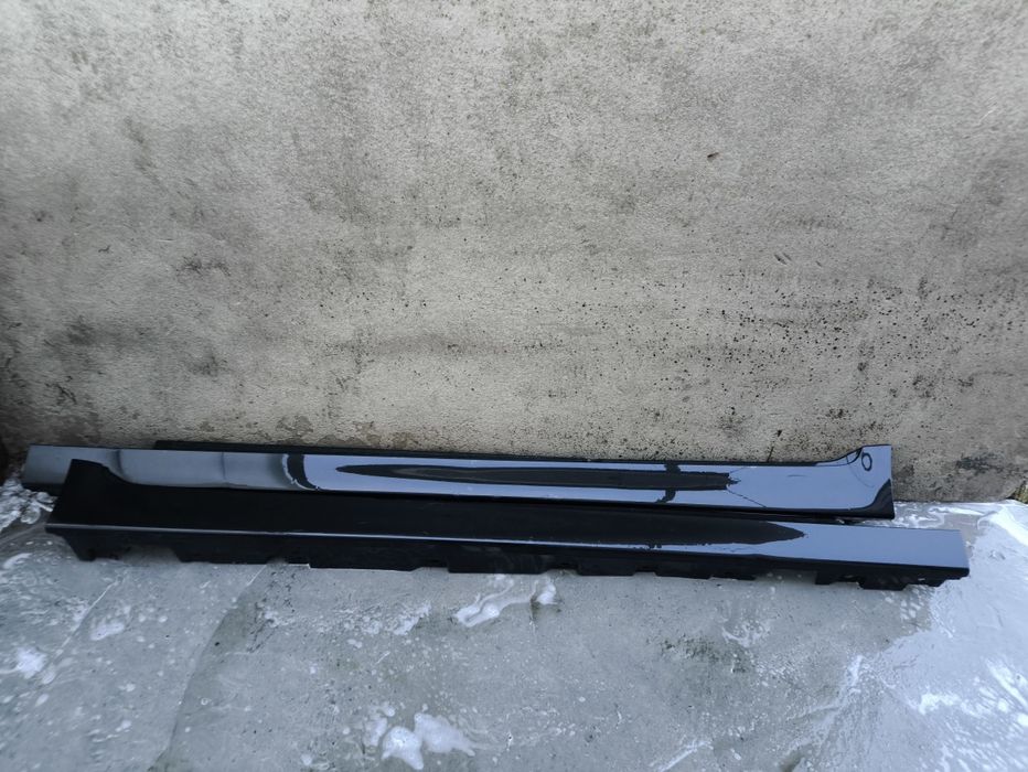 Progi BMW F10/F11 Black Saphire (czarne) Super Stan!