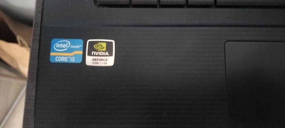 Asus X75V i5 17 дюймов