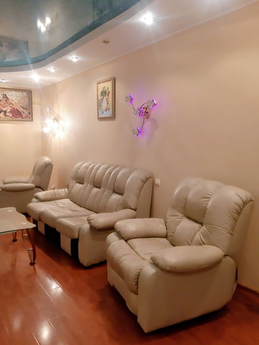 Посуточно Жк пр мира 3.д.