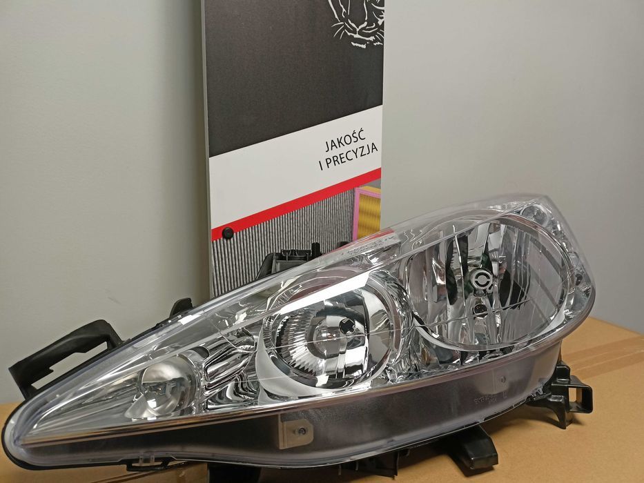 Peugeot 207 06- Lampa/Reflektor przód lewy /H7+H1