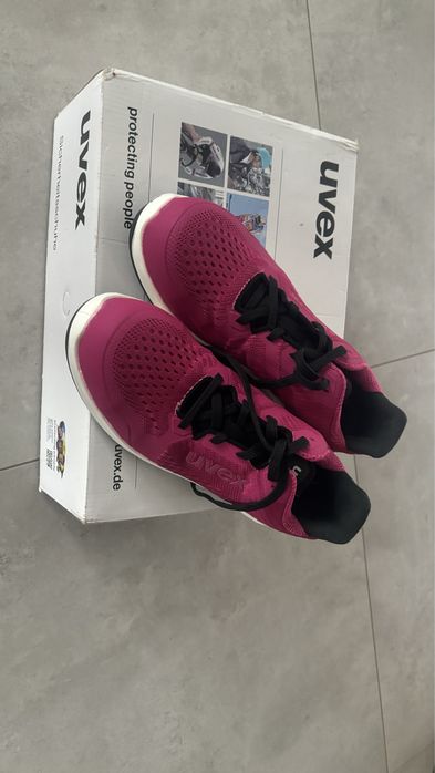 Buty robocze ochronne damskie Uvex S1 SRC ESD  65978 rozmiar 38