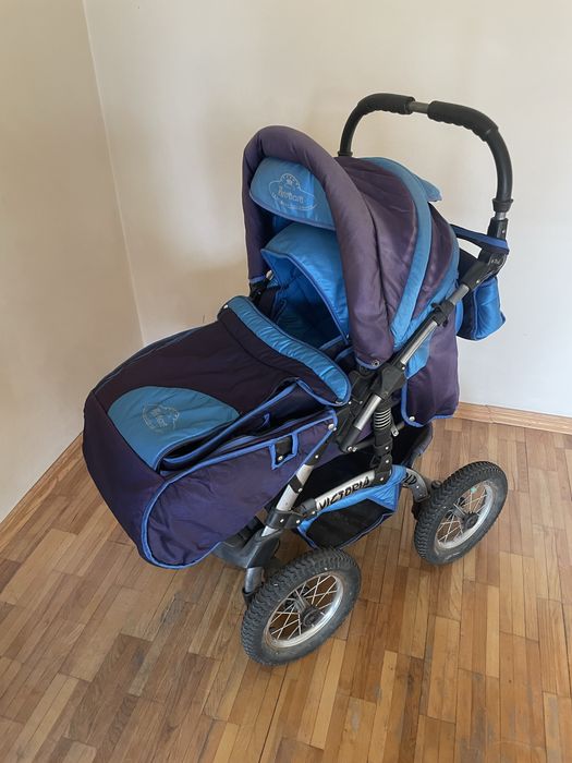 Дитяча коляска Victoria