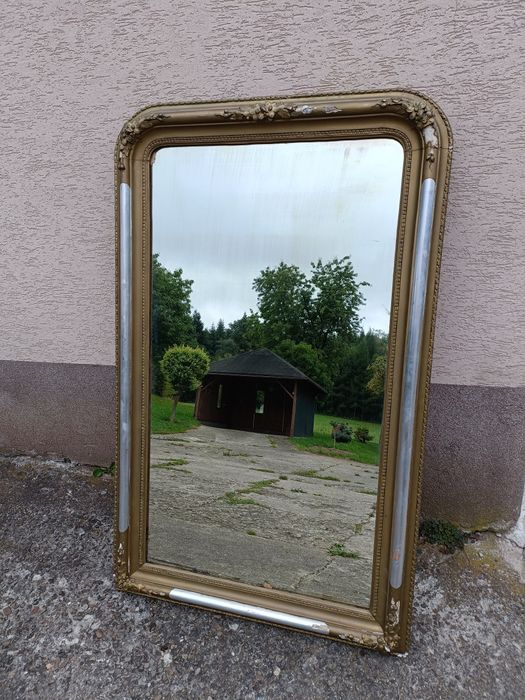 Lustro w złoconej ramie Antyk
