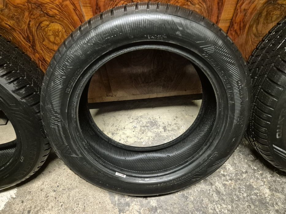 Sprzedam opony Vredestein Quatrac Pro+ 225/55 R19 103 W