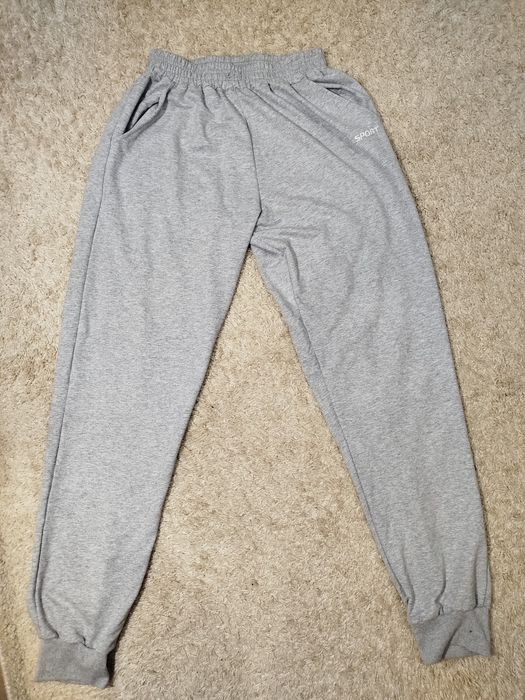 Сірі спортивні штани
