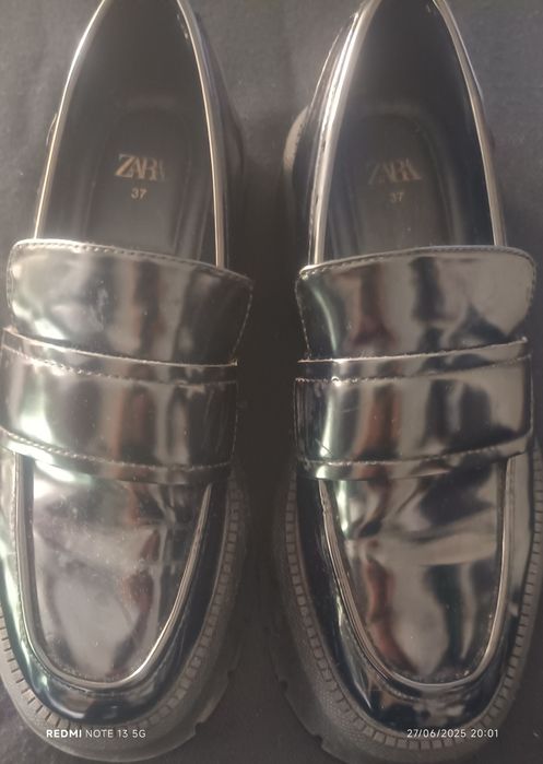 Sapatos Zara 37  pretos