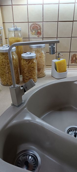 Zlewozmywak kuchenny granitowy