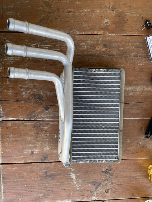 Радиатор печкки bmw f15, f16, e70, e71 64116968204