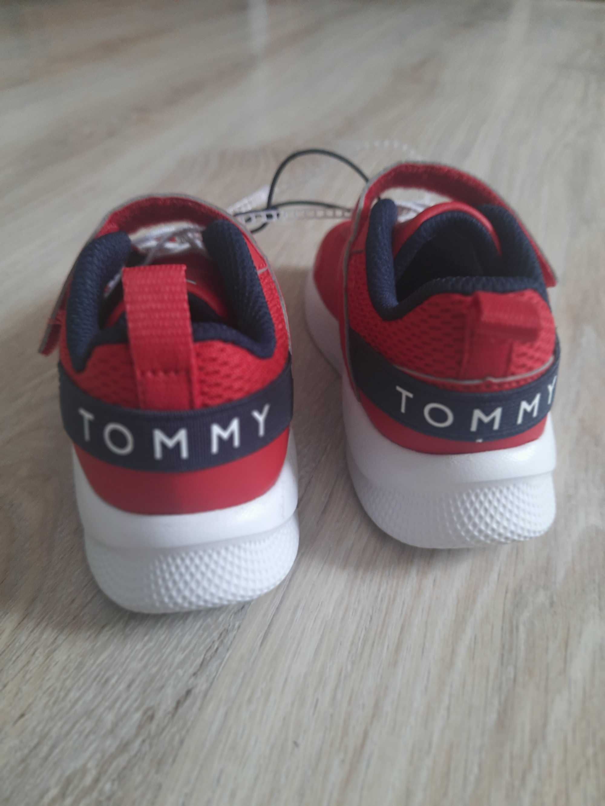 Buty dziecięce Tommy Hilfiger NOWE rozmiar 24,5