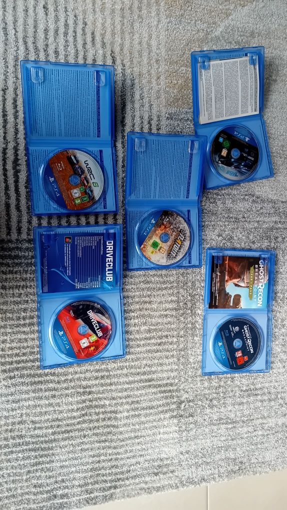 Jogos playstation 4 vendo todos ou separado