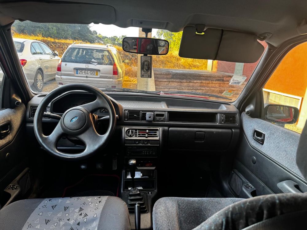 Vende-se Ford Fiesta 1995