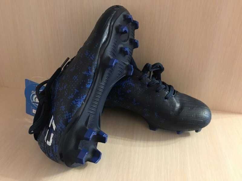 Бутси 32,33,35,38,39,40,41,42,44  Walked. Adidas и Alemi.