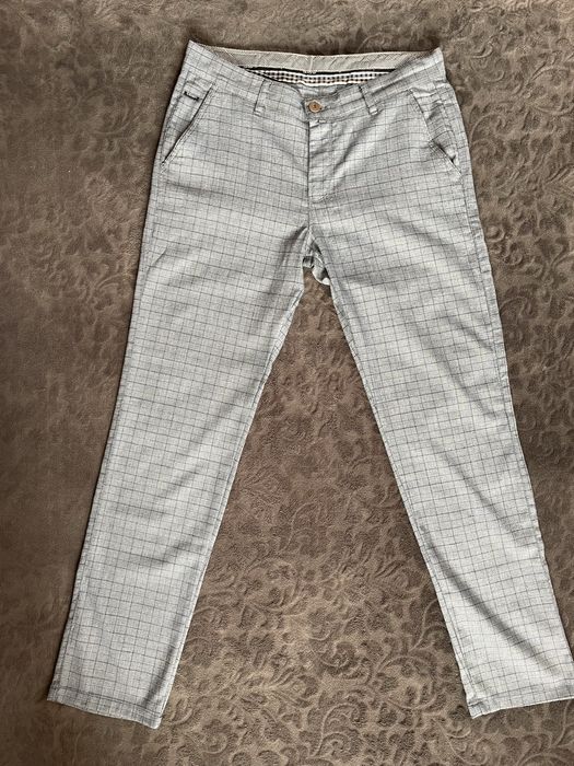 Чоловічі сорочки і штани