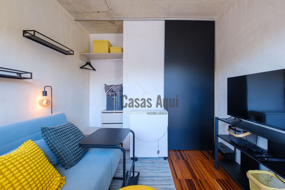 Apartamento T0 novo  a metros do pólo universitário