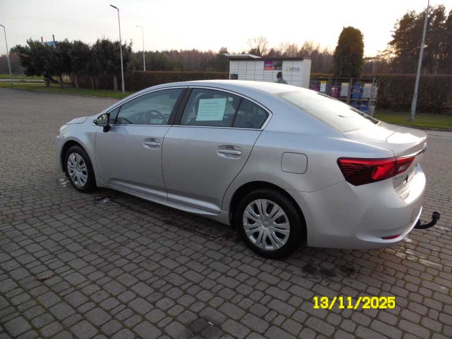 Sprzedam Toyotę Avensis 2018