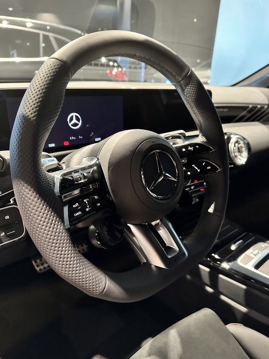 Wynajem aut Mercedes A35 AMG, Cabrio, GLB AMG 35 wypożyczalnia aut FV