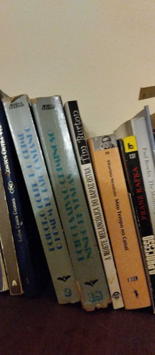 Livro de 3,00 a 15 euros