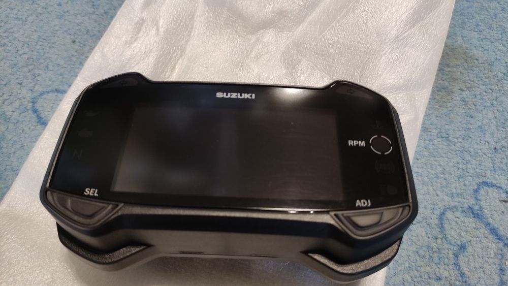 Licznik prędkościomierz zegar Suzuki DL 250 V-Strom