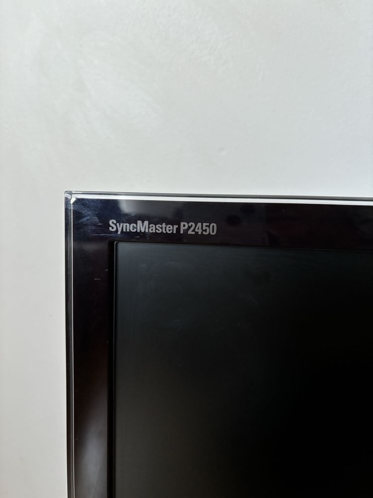 Monitor Samsung SyncMaster P2450