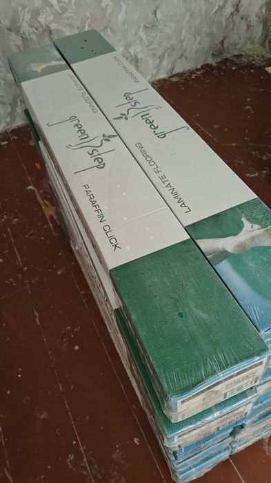 Ламинат напольный