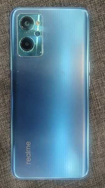 Realme 9i 4+4/128Гб +6чехлов