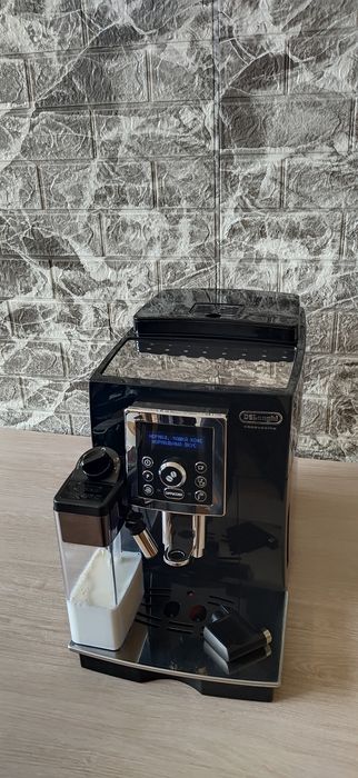 Кавомашина/кавоварка Delonghi Cappuccino, ecam 23.460