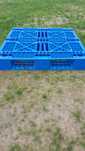 Paleta plastikowa 1100x1100x150mm używana