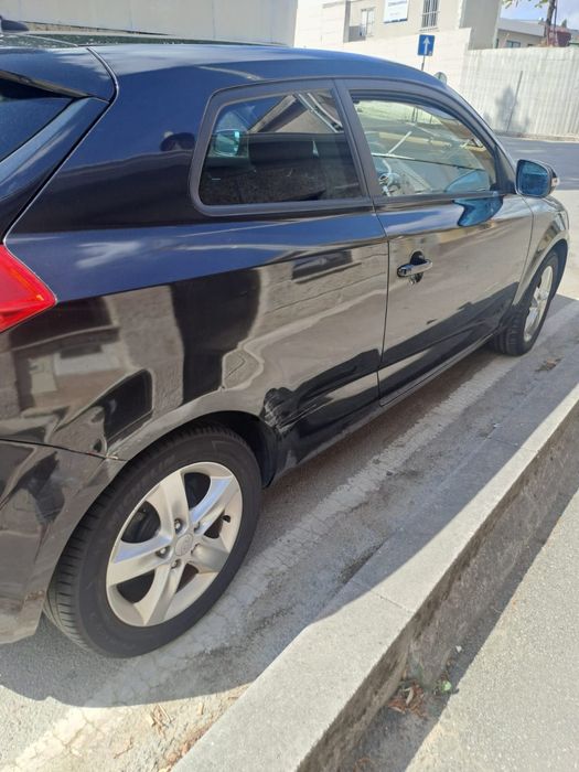 Kia Ceed 2010 - Gasolina