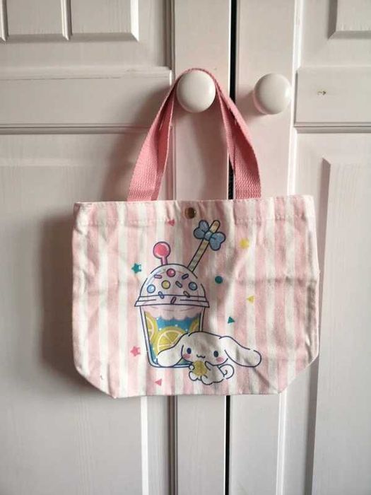 Mała torebka shopperka dla dziecka na zakupy Cinnamoroll.