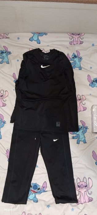 Продам мурской костюм найк