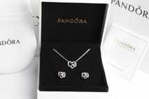 Pandora намисто та сережки блискуче серце нескінченність